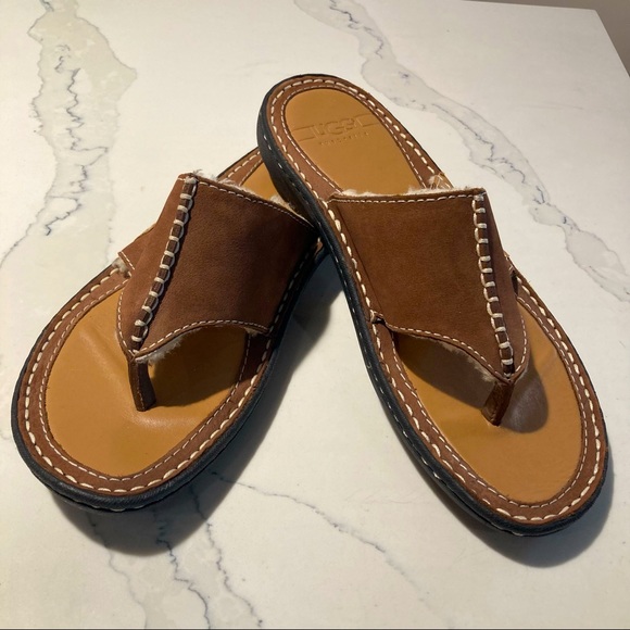 UGG Shoes - UGG Sz 8 Layback Slip On Thong Leather Shearling Flats Sandals